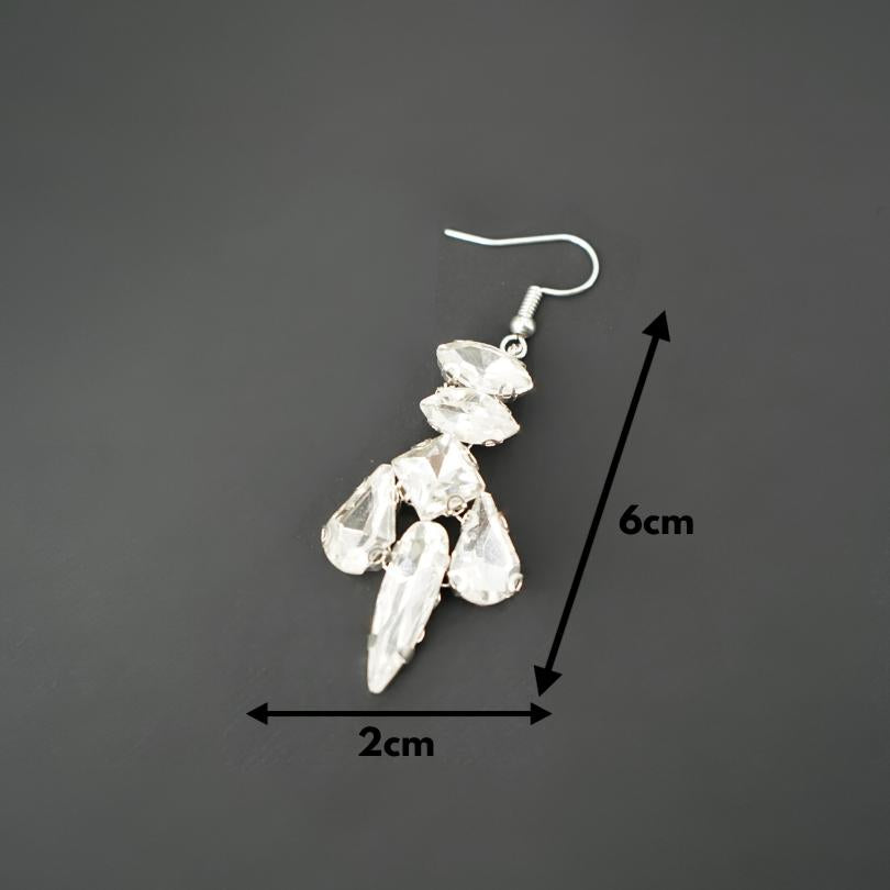 Boucles d'oreilles pendantes pour mariée en cristal, poire, larme, boucles d'oreilles pendantes, bijoux de mariage, boucles d'oreilles, boucle d'oreille en forme de feuille de diamant