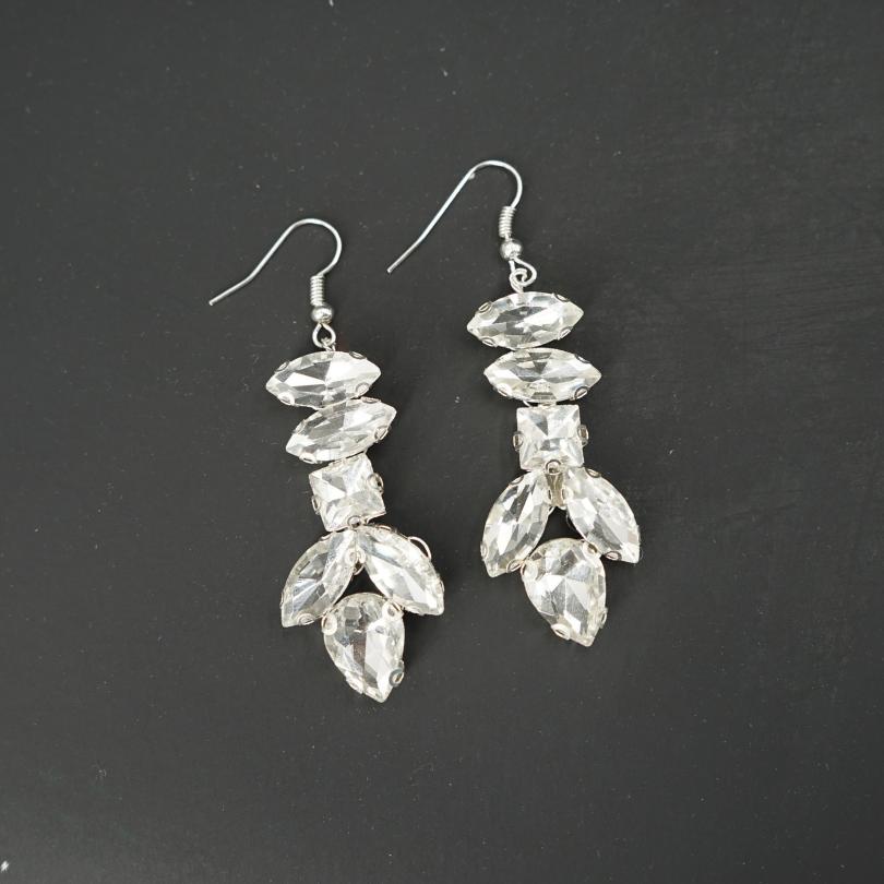 Boucles d’oreilles en perles de mariée, Boucles d’oreilles en couleur blanche, Boucles d’oreilles en perles de cristal, Boucles d’oreilles en perles de mariage Boucles d’oreilles en perles de goutte de perles Swarovski