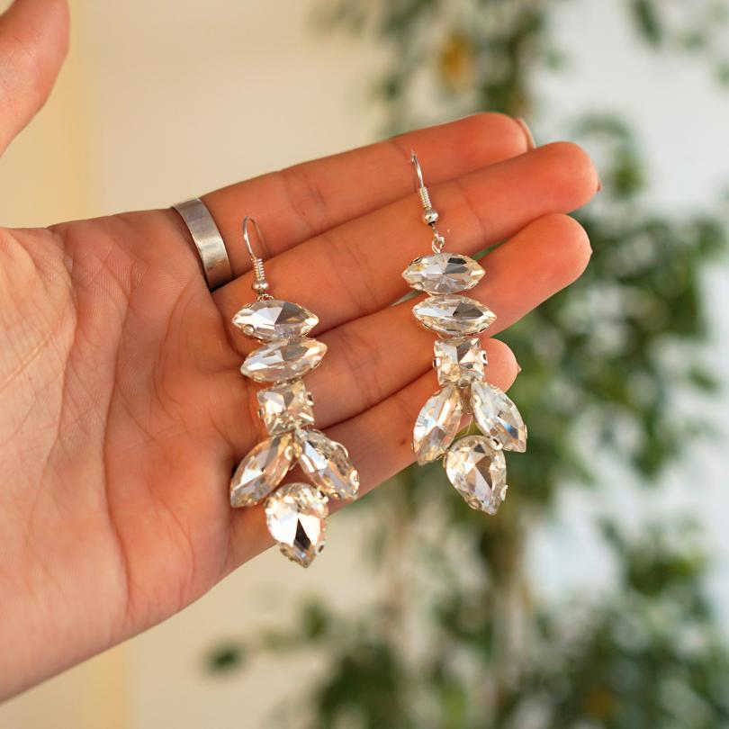 Boucles d’oreilles en perles de mariée, Boucles d’oreilles en couleur blanche, Boucles d’oreilles en perles de cristal, Boucles d’oreilles en perles de mariage Boucles d’oreilles en perles de goutte de perles Swarovski