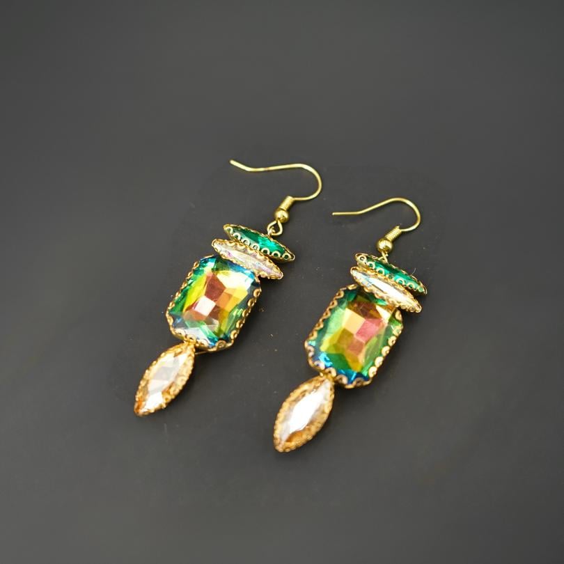 Boucles d'oreilles en forme de Carré, boucles d'oreilles en cristal et perles, boucles d'oreilles de mariage couleur vert