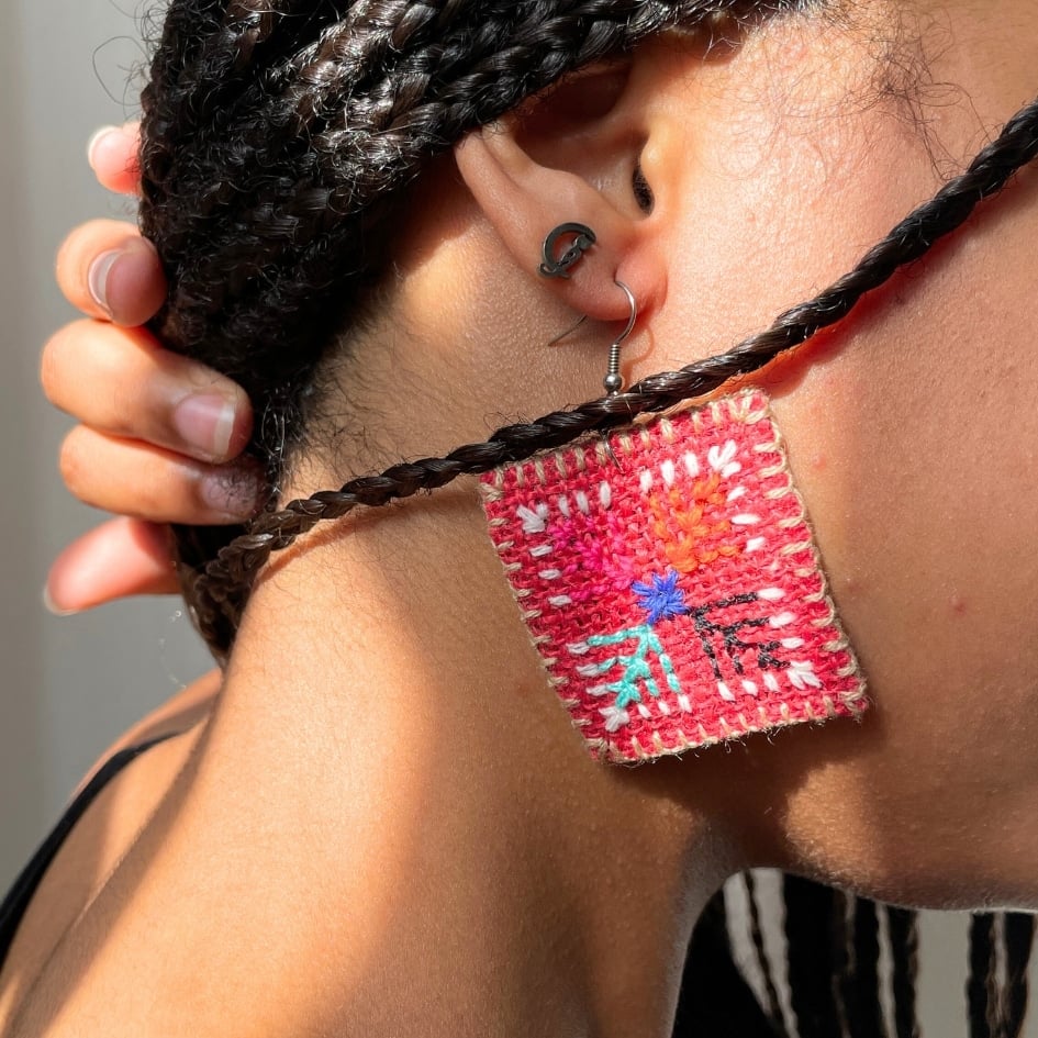 Boucles d'oreilles carrées au crochet grand-mère rouge