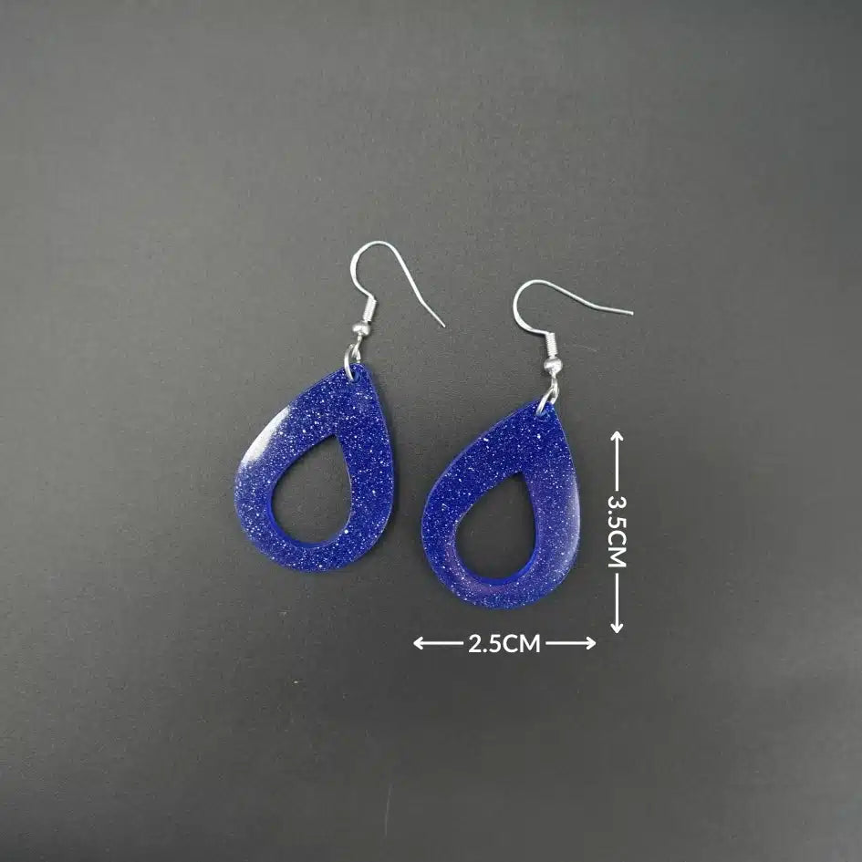 Boucles d'oreilles en résine bleue - Design goutte scintillante fait main