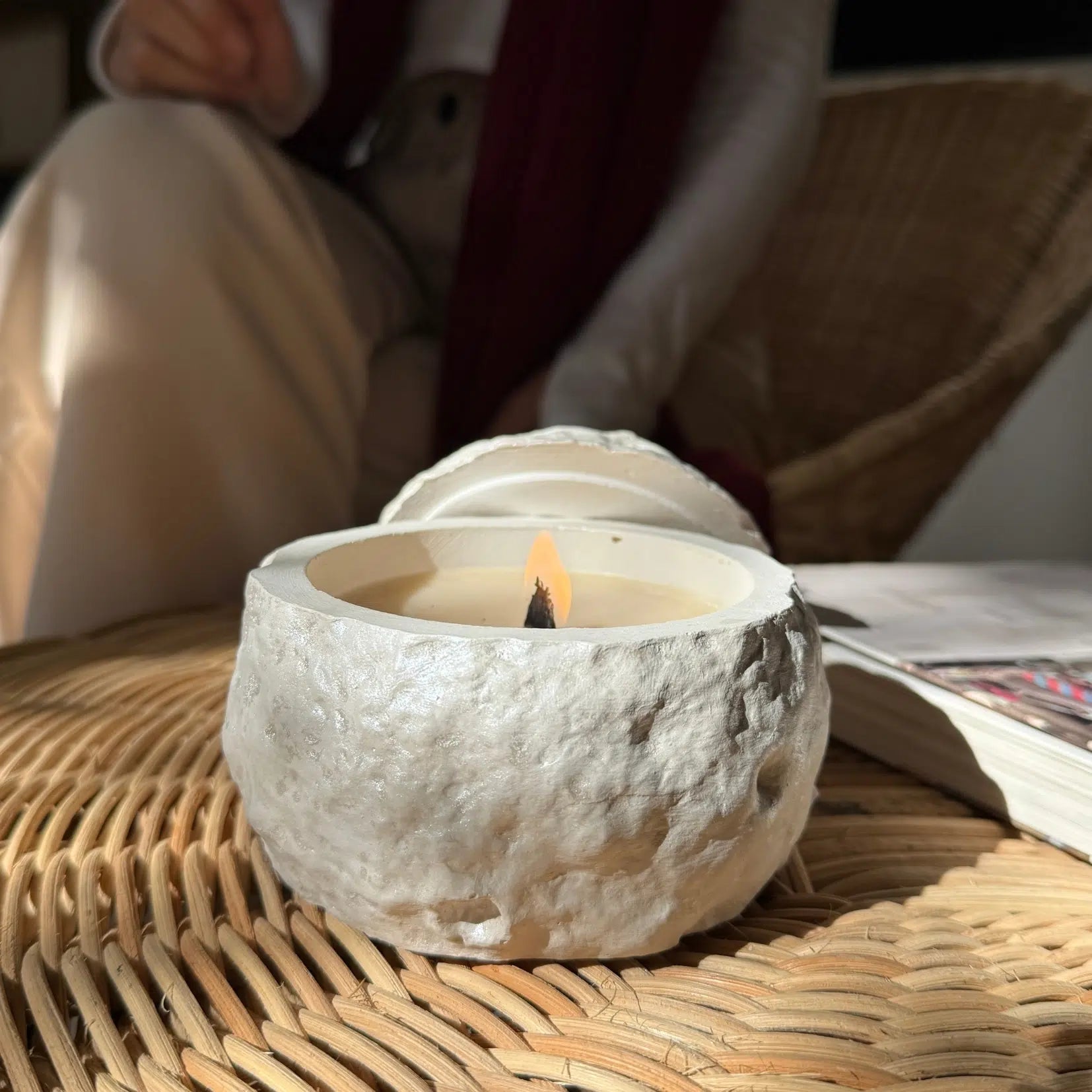 Bougie parfumée Lunaire blanche avec couvercle 100% Naturelle & Bio