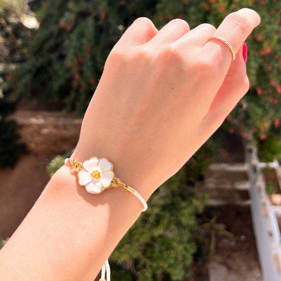 Bracelet Fleur Blanche et Doré