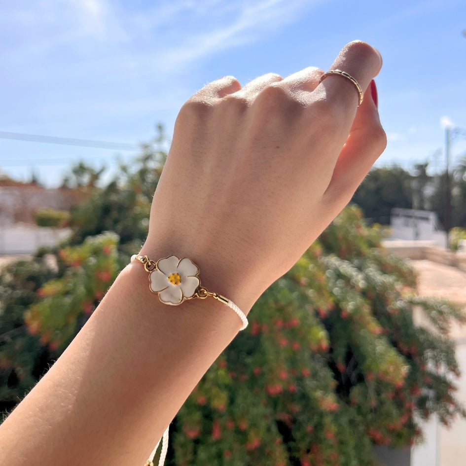 Bracelet Fleur Blanche et Doré