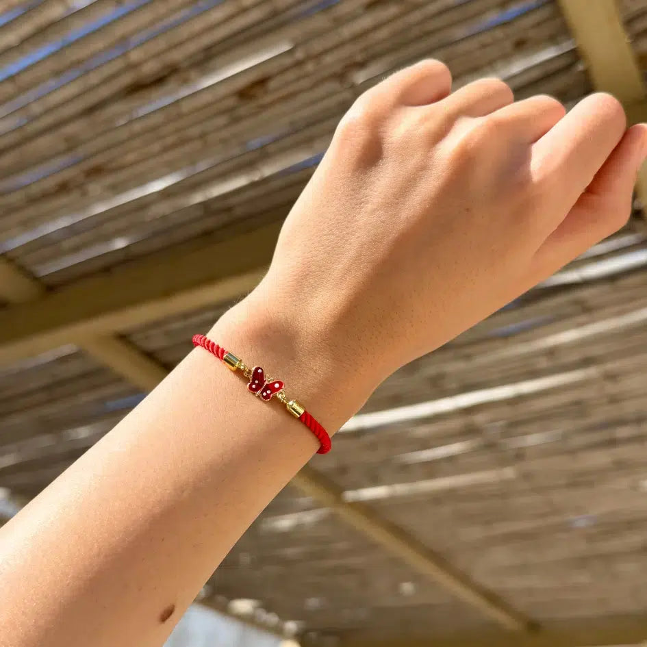 Bracelet Papillon Rouge Fait Main Cordon Ajustable