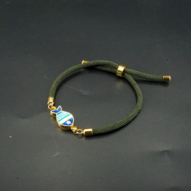 Bracelet Poisson bleu fait main en coudre vert