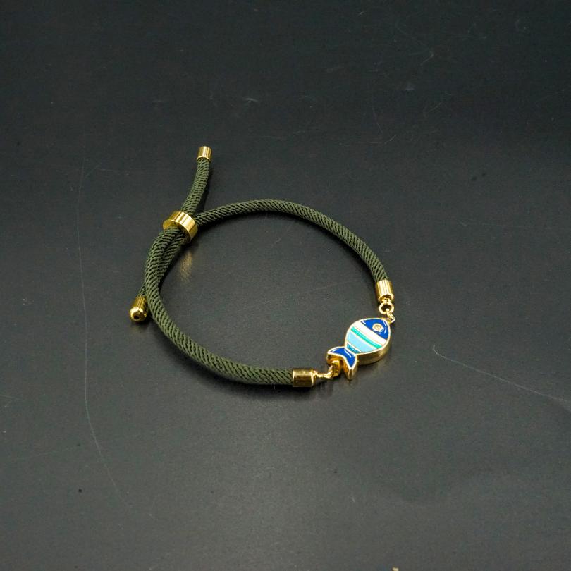 Bracelet Poisson bleu fait main en coudre vert