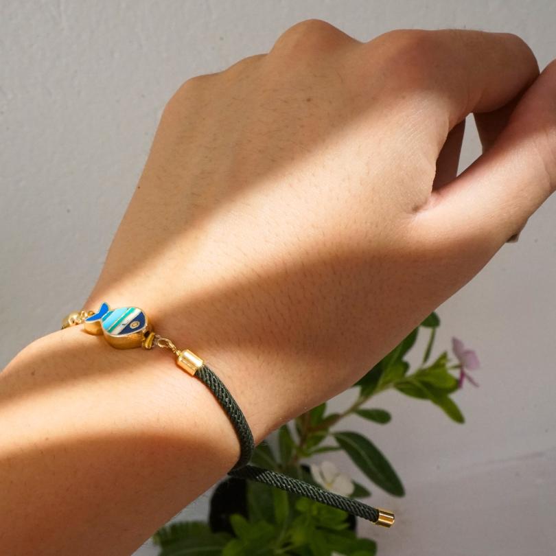 Bracelet Poisson bleu fait main en coudre vert