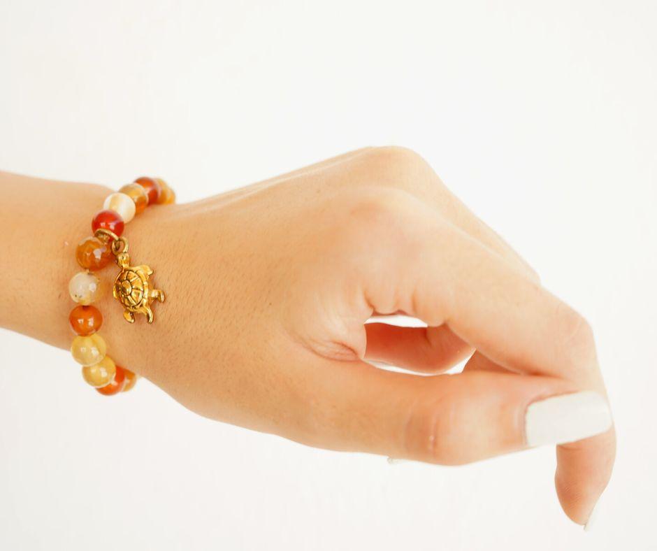 Bracelet En Pierre Pour Femme Avec Motif Tortue