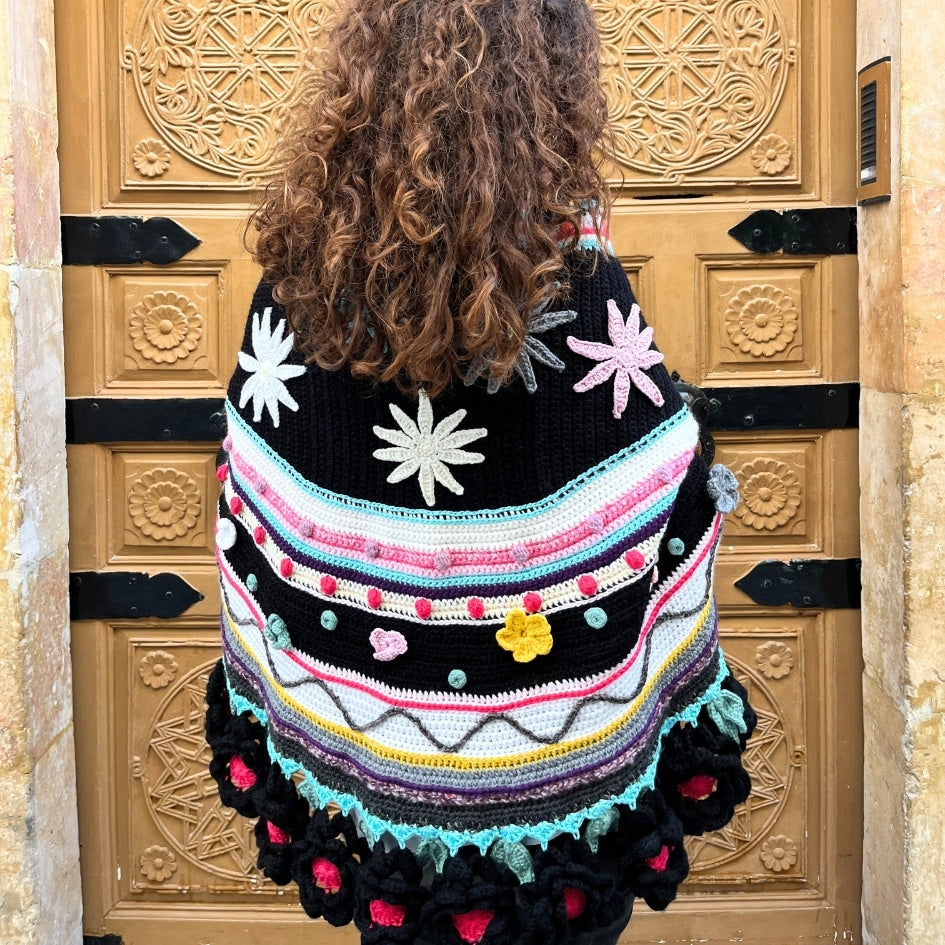 Cape en crochet multicolore faite main style mexicain