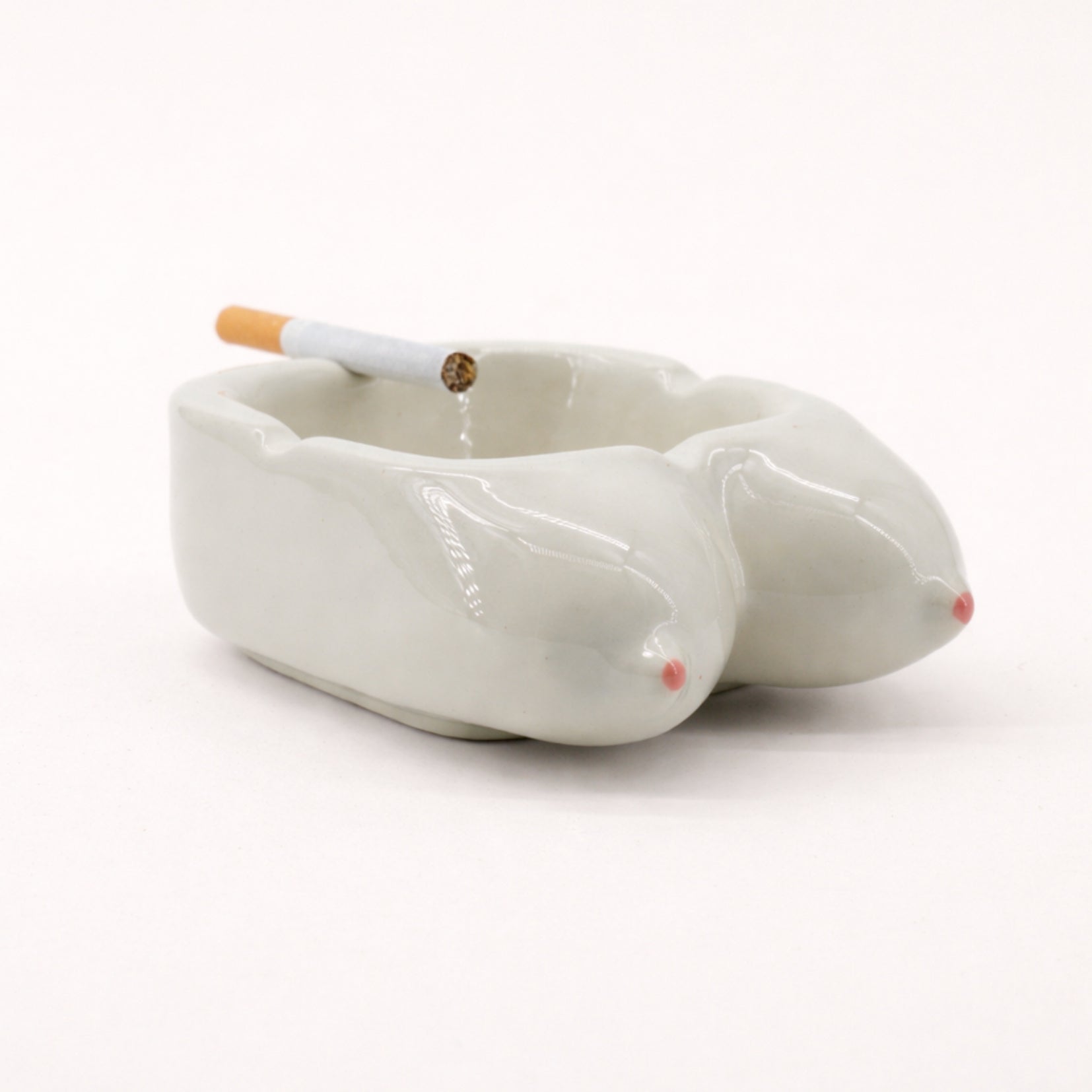 Cendrier féminine en céramique blanche