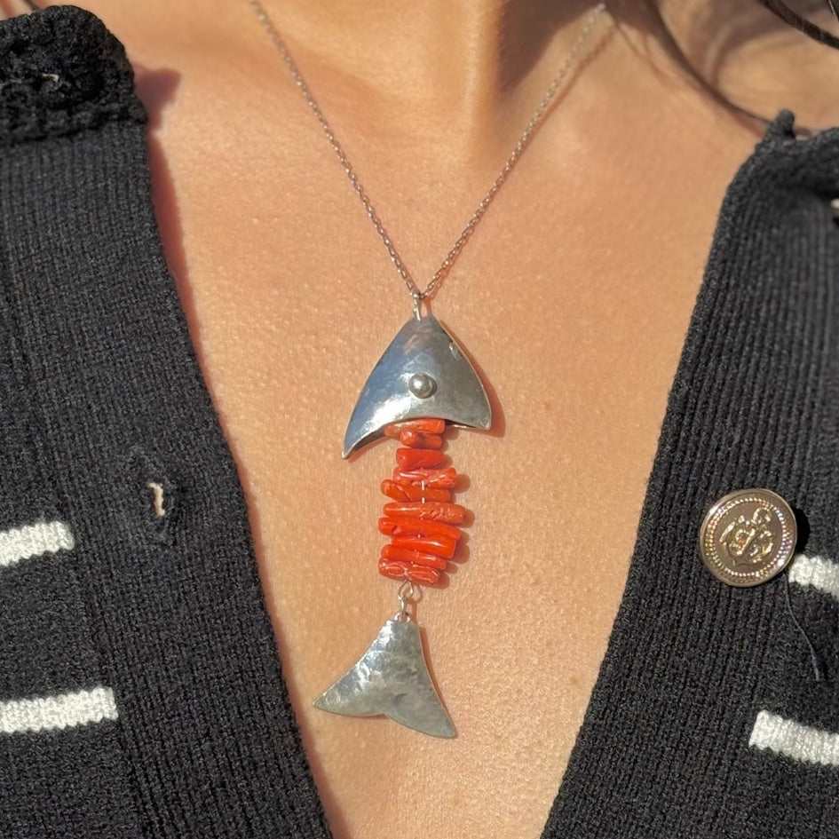 Collier avec pendentif poisson et corail en argent 850 - (Tailles Moyenne et Grande)