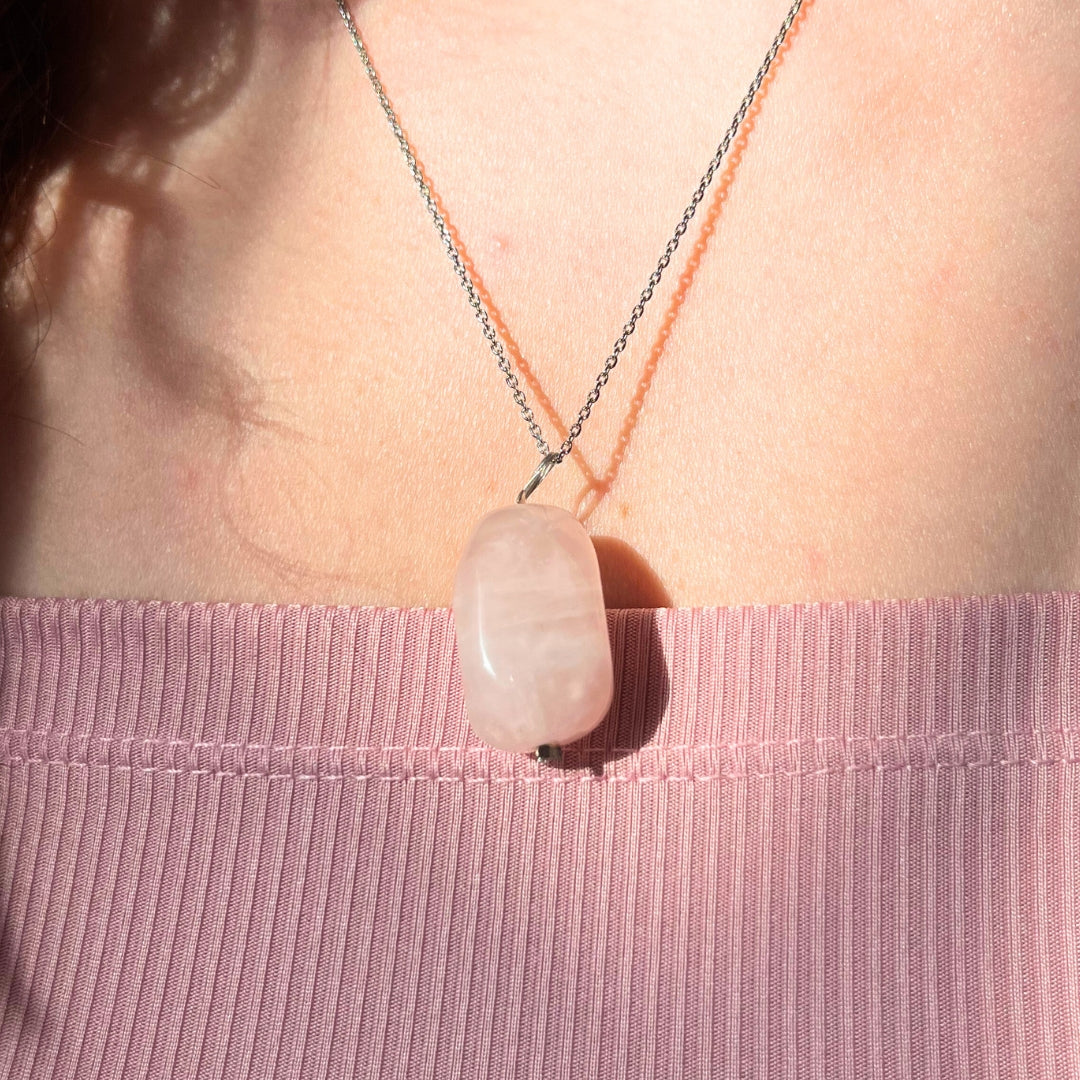 Collier en argent 925 avec quartz rose naturel (45 cm)