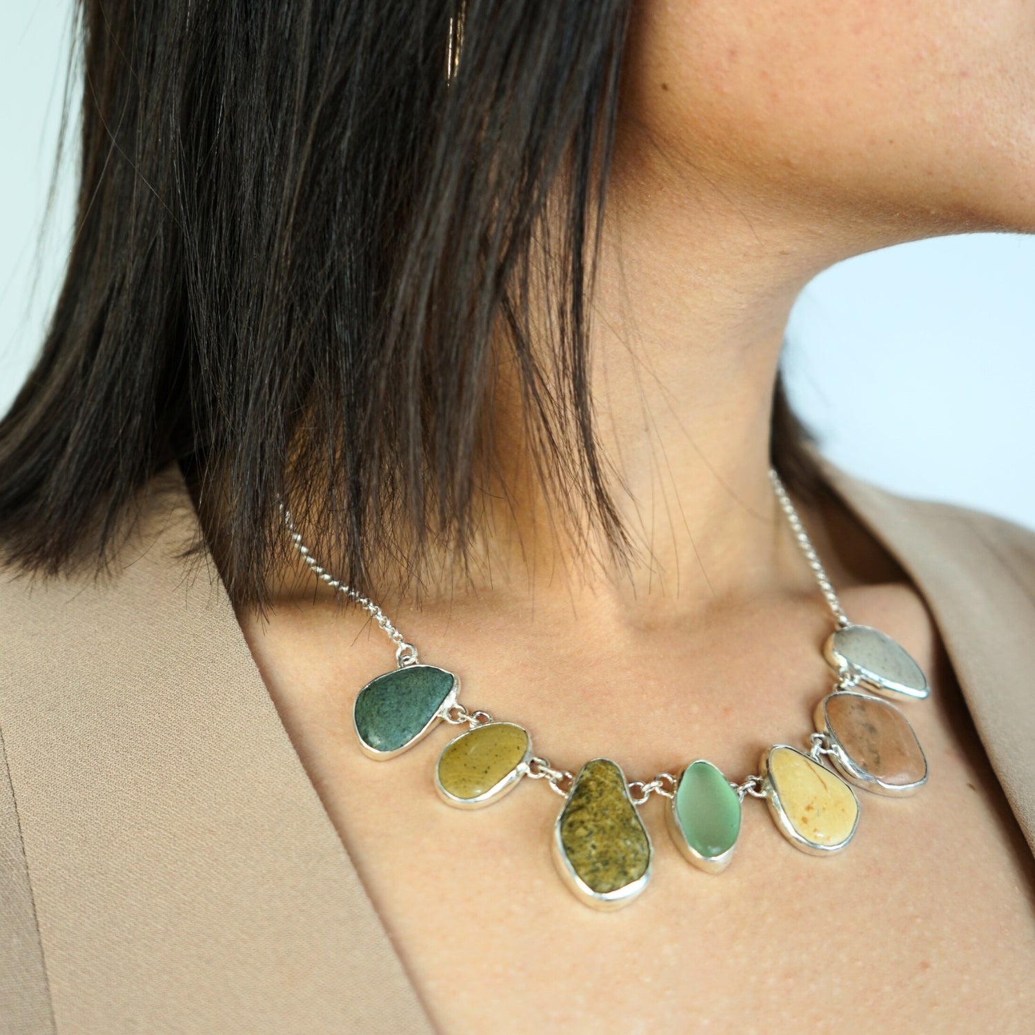 Collier en argent & pierres de mer , chic et unique !
