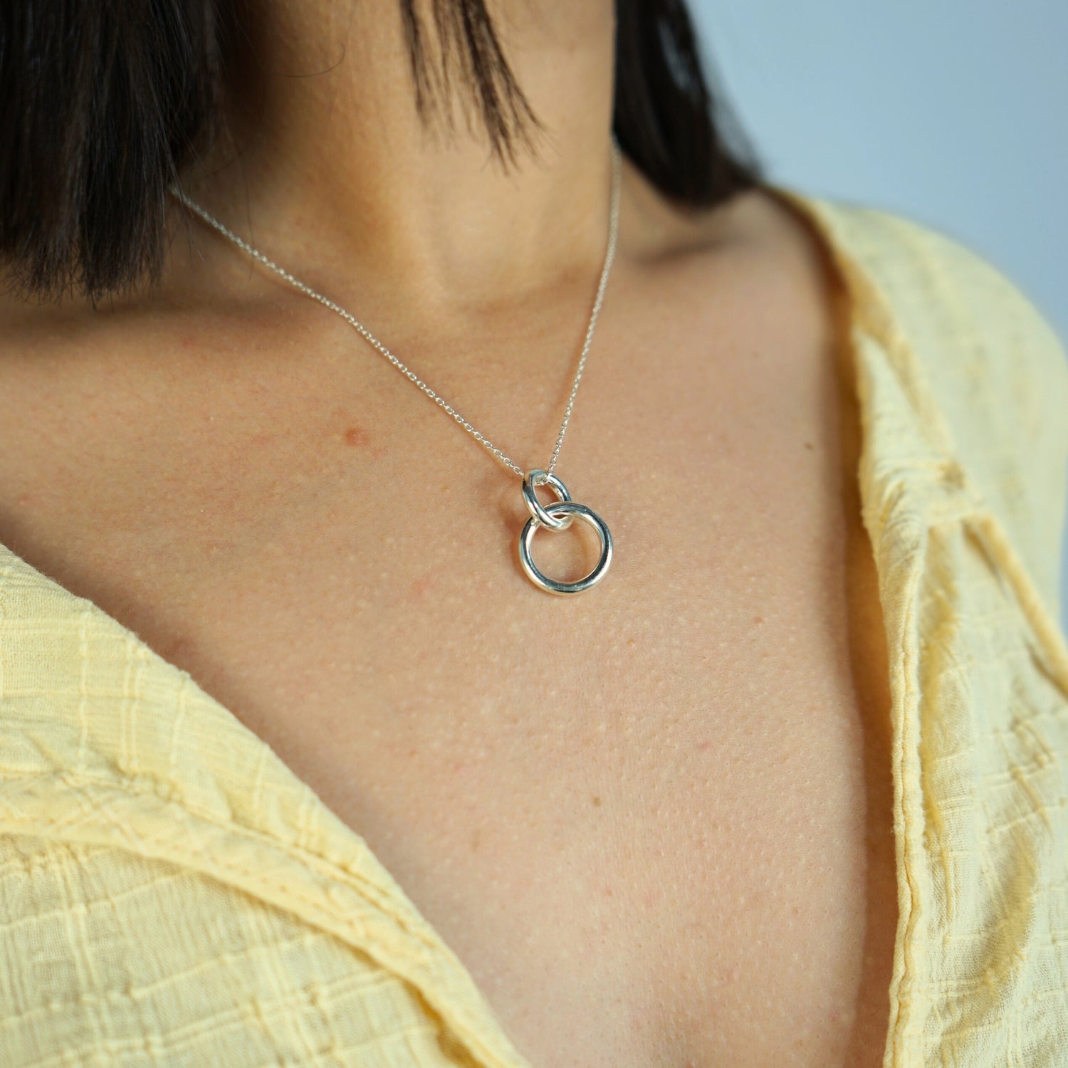 Collier forme ronde en argent
