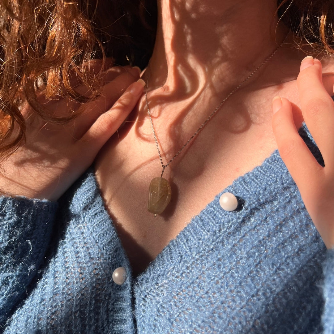 Collier quartz rutilé en argent (45 cm)