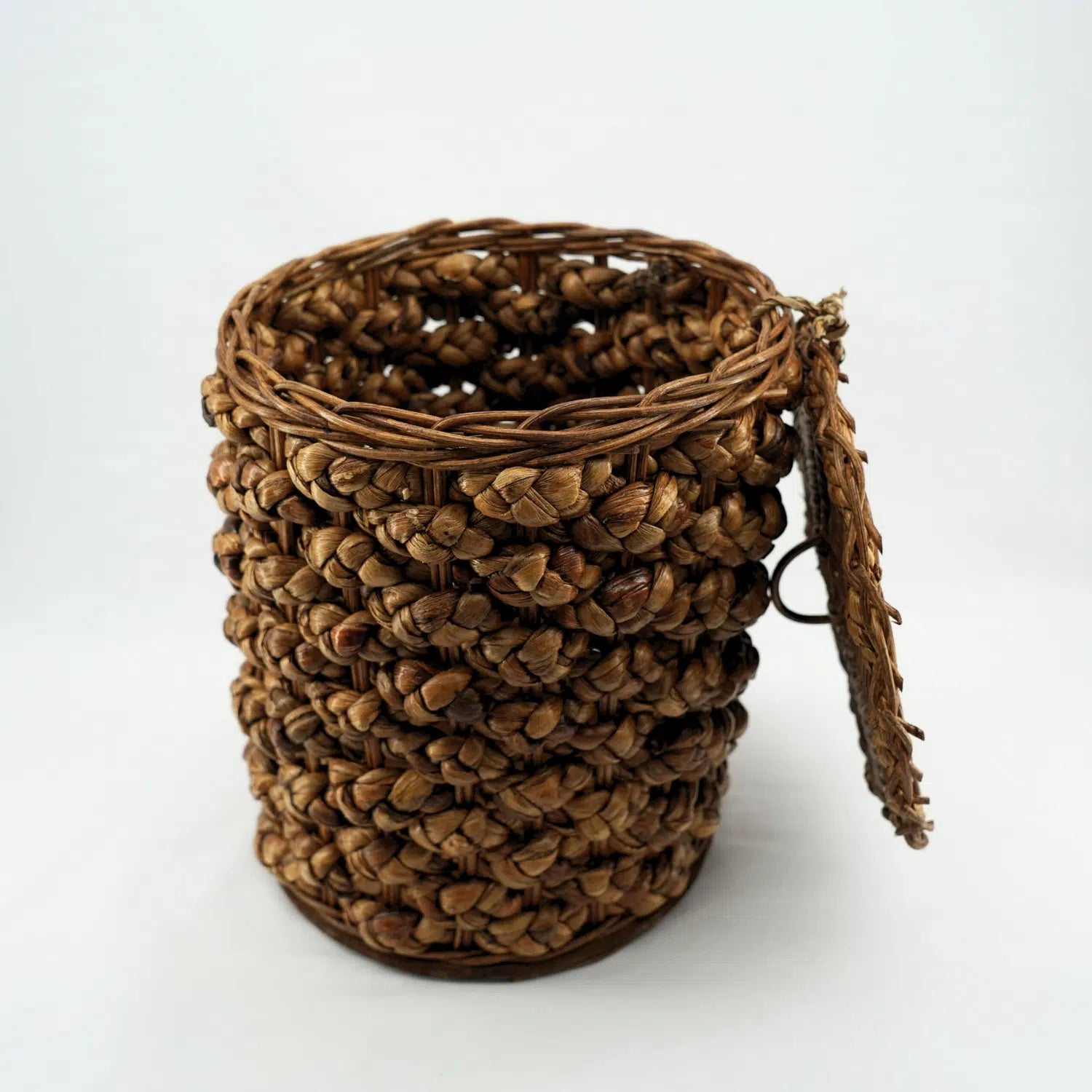 Corbeille papier premium en fibre végétale, élégance discrète 20cm