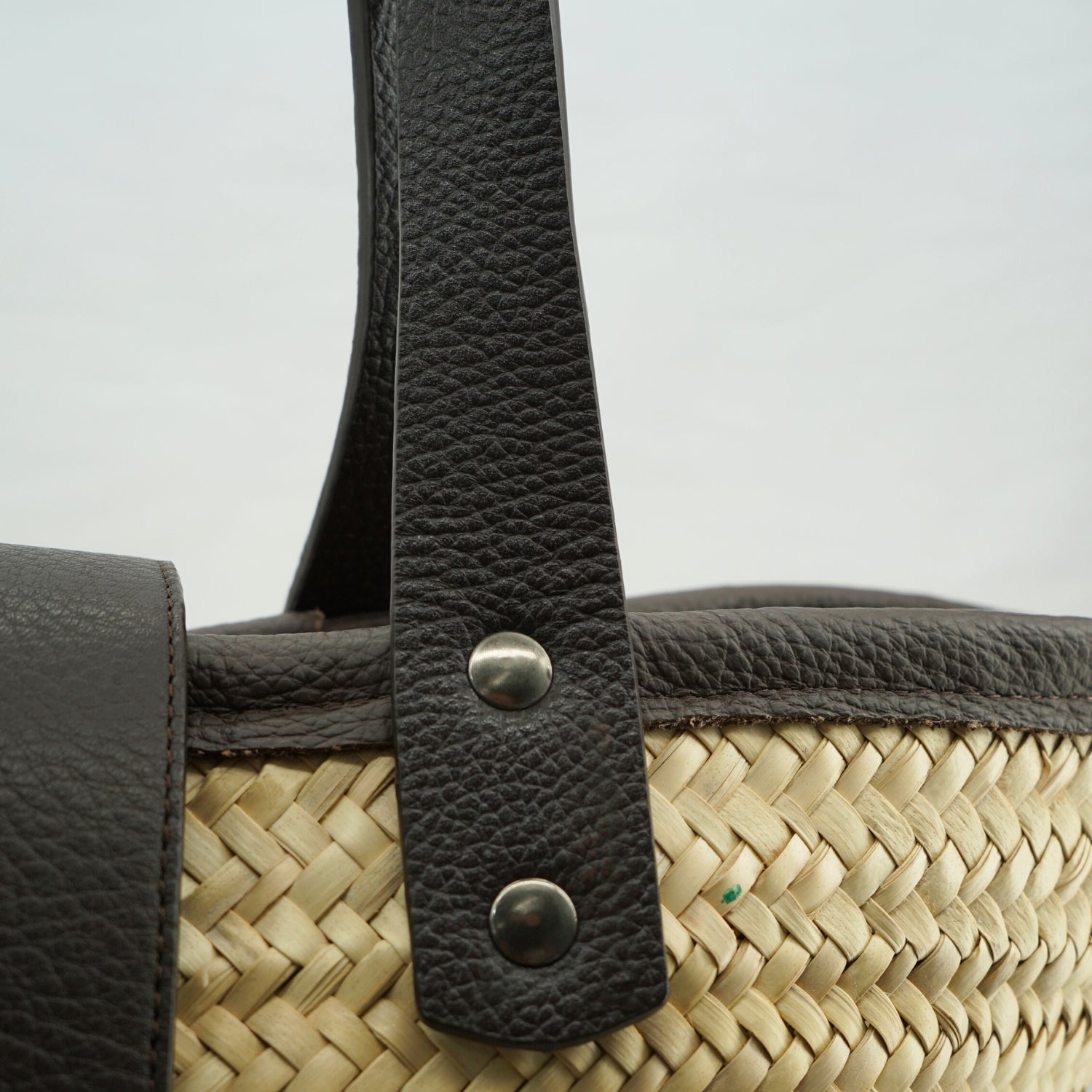 Couffin été en cuir : Élégance et confort pour bébé cet été