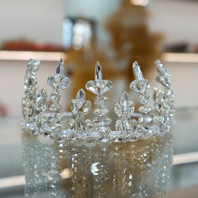 Couronne de mariage blanche, diadème de mariage nuptial, couronne nuptiale en cristal, couronne nuptiale de luxe, couronne de mariée, couronne de reine, diadème