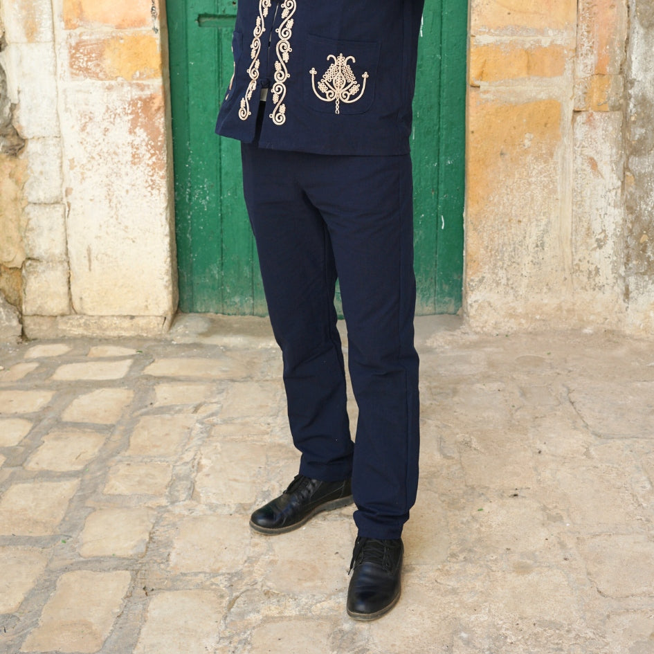 Dengri bleu brodé pour homme – Style traditionnel tunisien