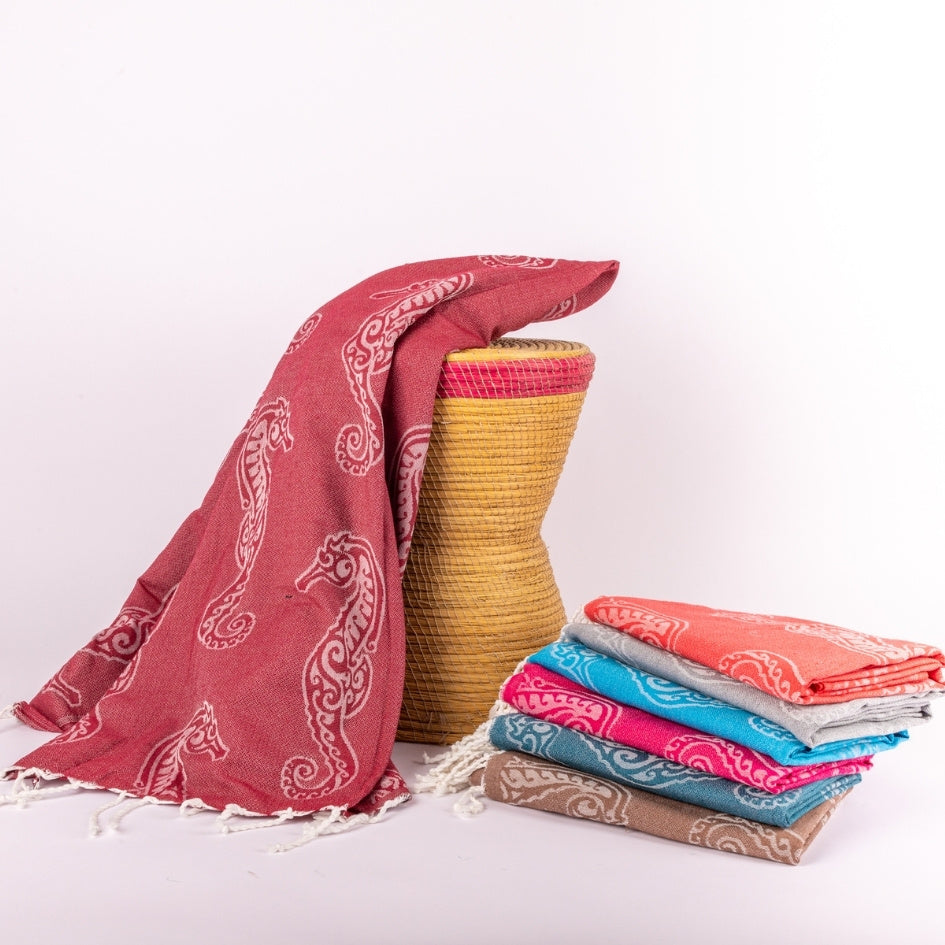 Fouta Tissage Jacquard motif hippocampe en coton