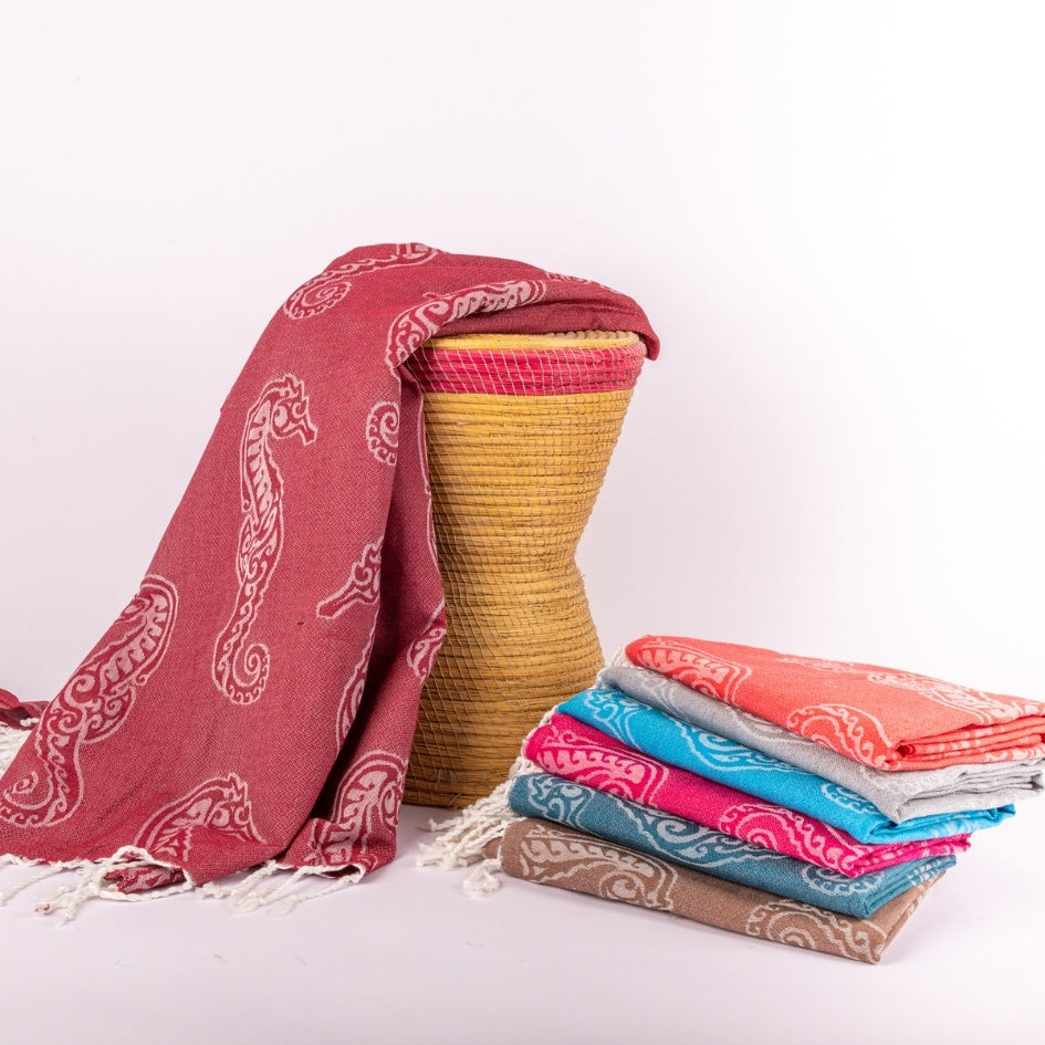 Fouta motif hippocampe en coton