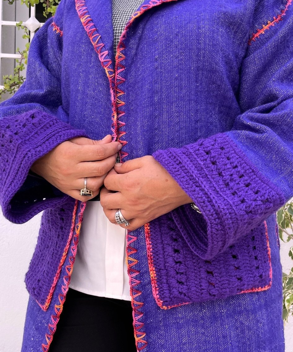 Gilet Mauve avec des détails en crochet