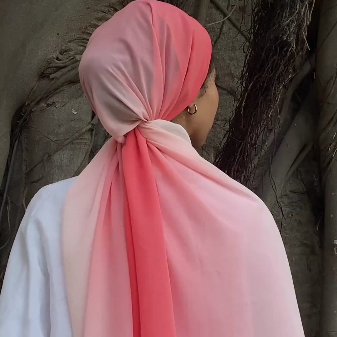 Pastel pink gradient hijab in flowing veil (1.65m)