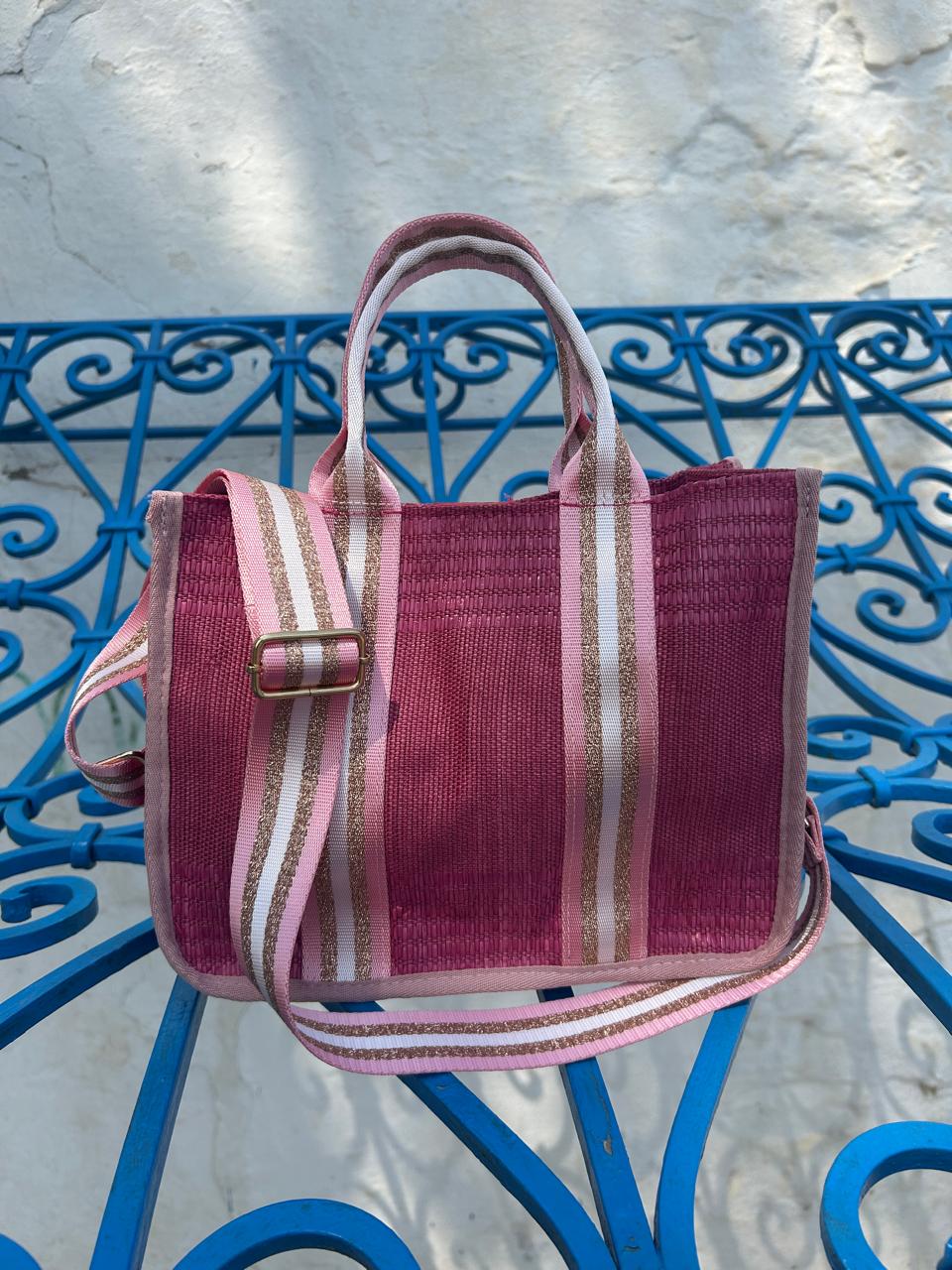 sac rose tendance et chic pour un style irrésistible