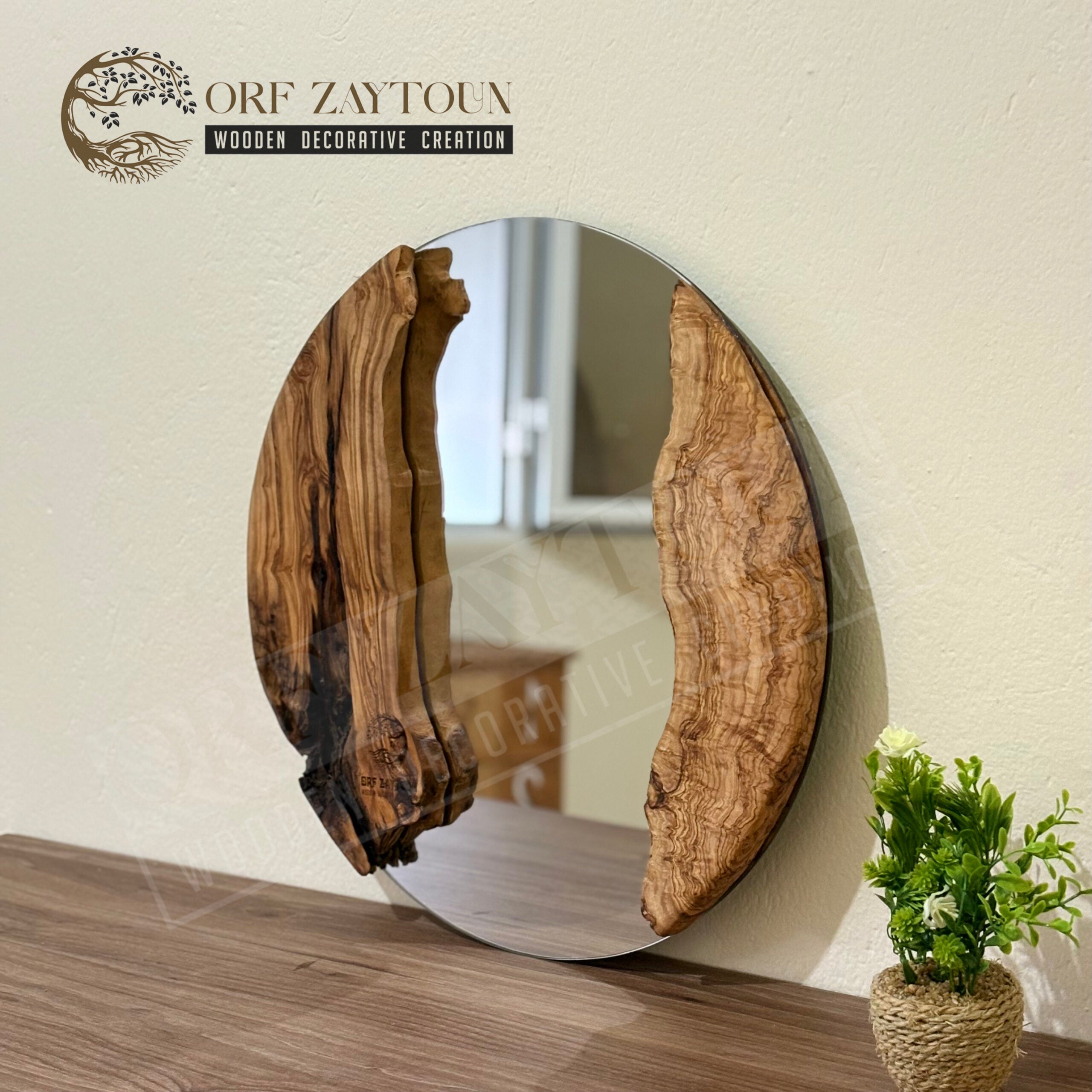 Miroir rond en bois d'olive