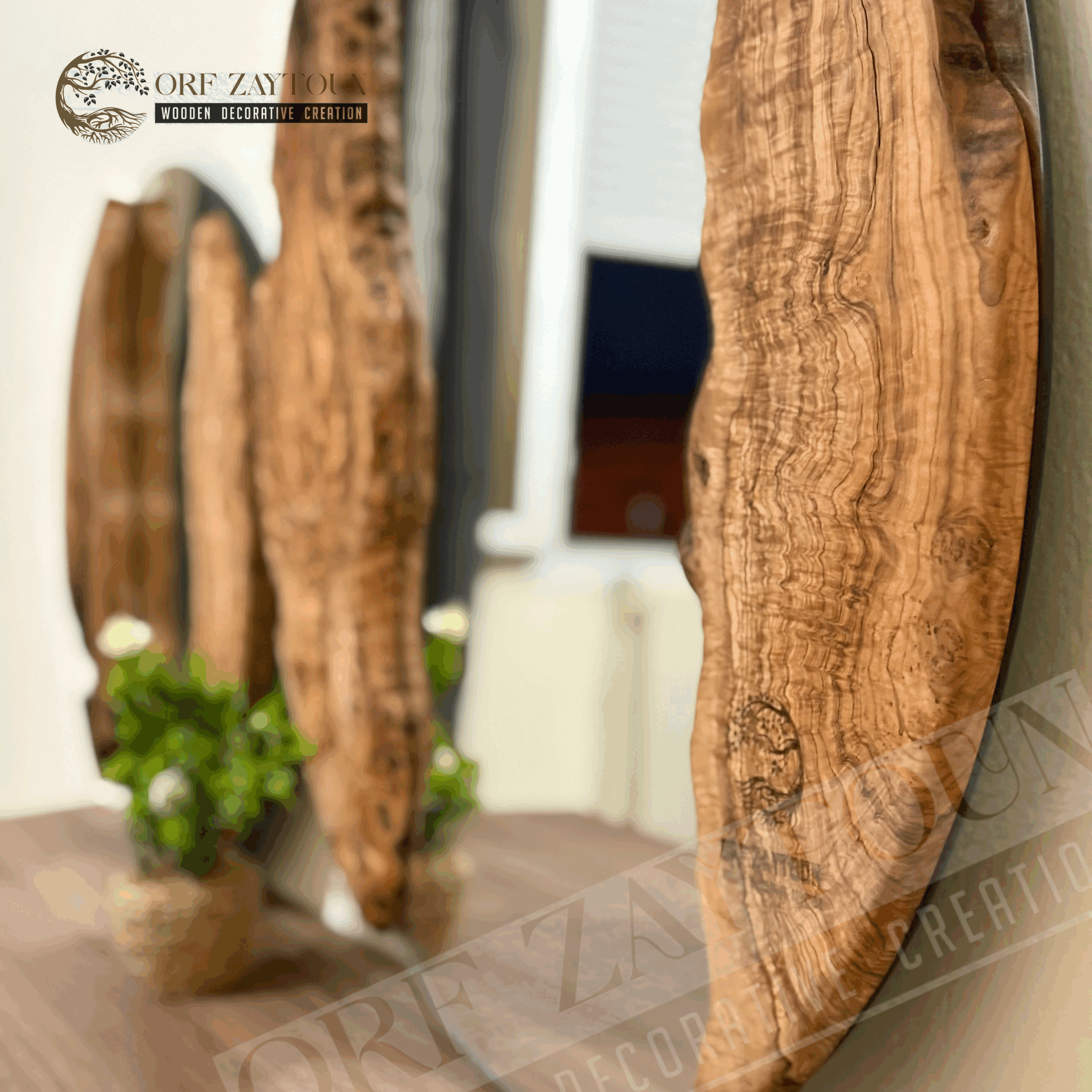 miroir en bois unique en olivier pour un intérieur élégant