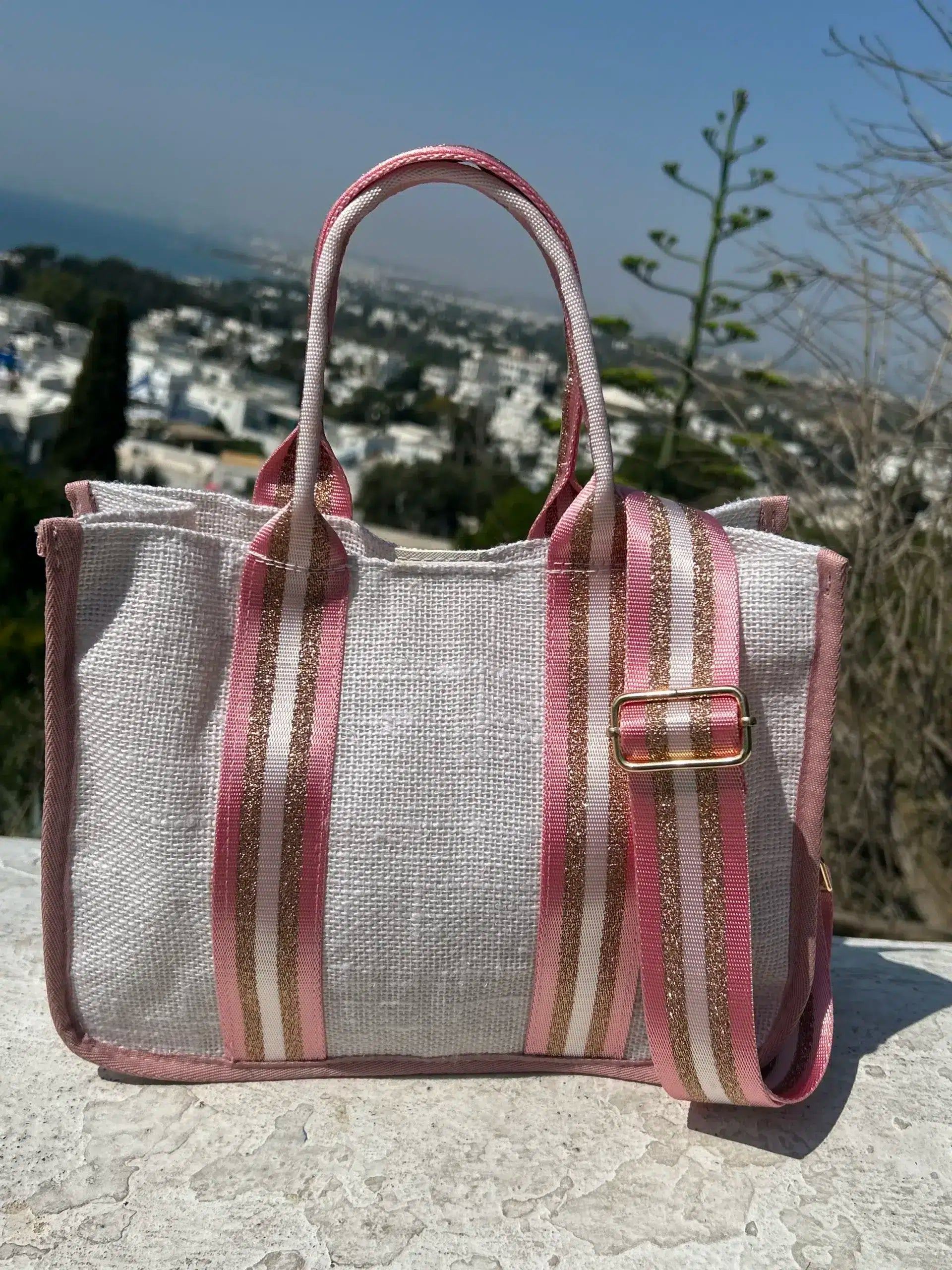 sac bandoulière blanc et rose lélégance moderne à adopter