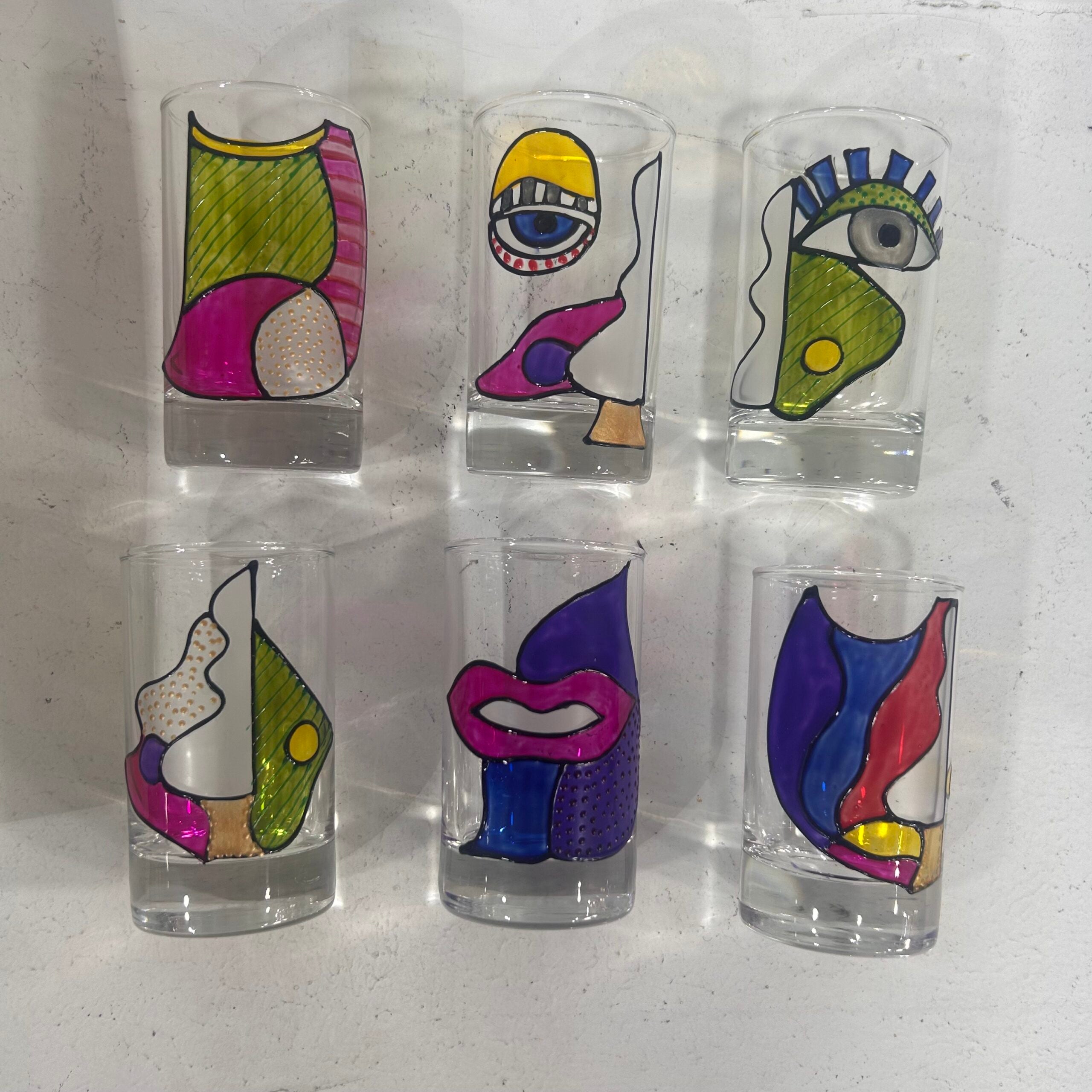 Set de 6 Verres et 6 Dessous de Verre Colorés - Visages Cubistes Modernes