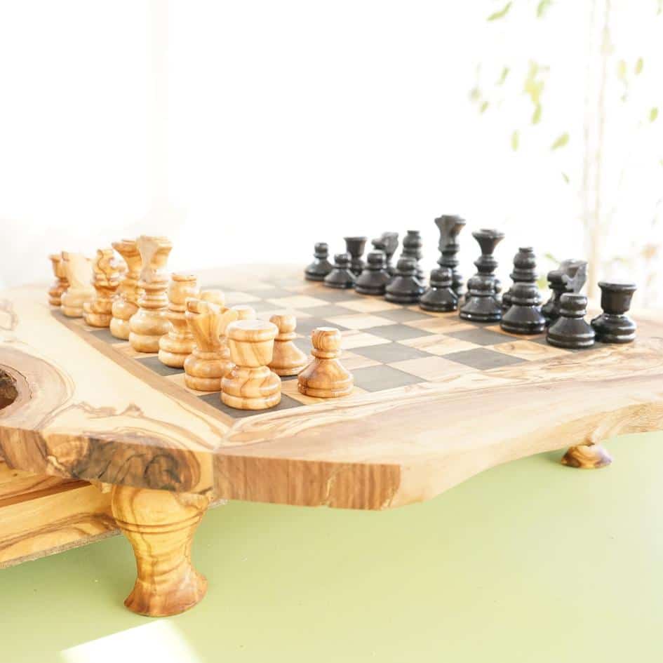 Jeu d'échecs en bois d'olivier