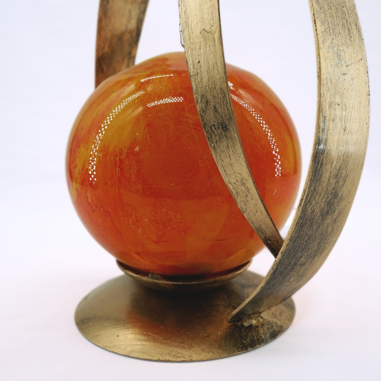 Lampe ronde mariage artisanale, l'élégance à votre portée