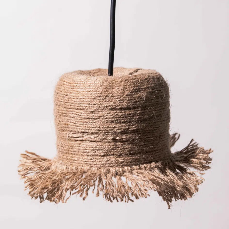 Luminaire suspension HOUCHE style bohème en fibre végétal