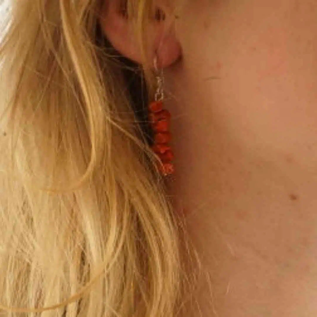 Boucles d'oreilles en corail rouge premier choix pour femme