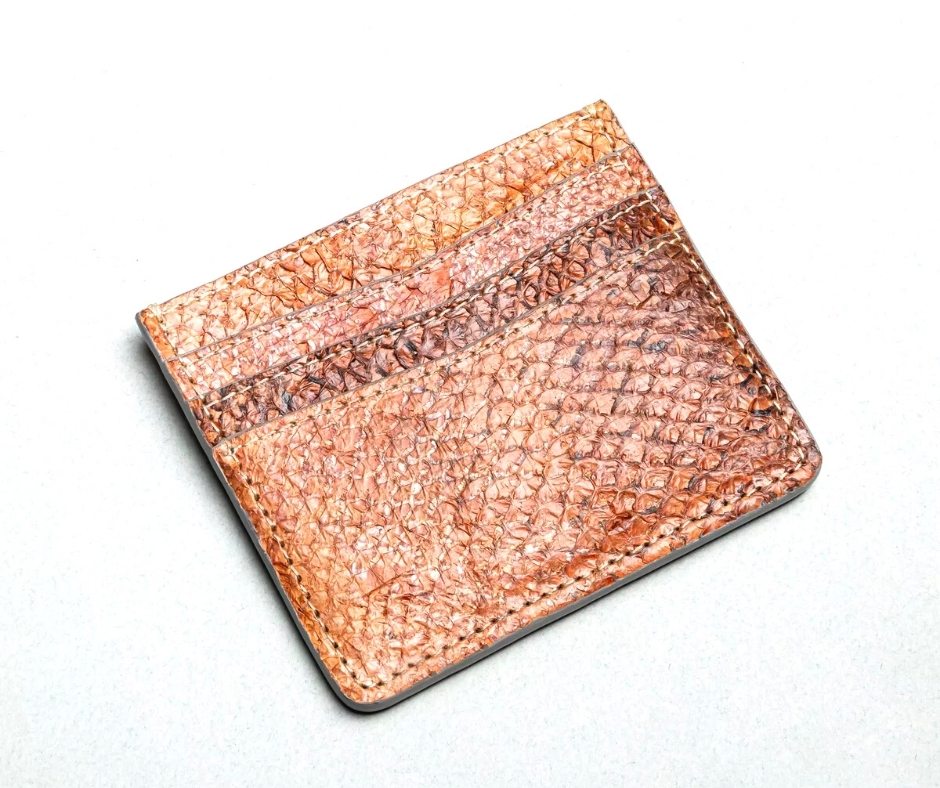 Porte-cartes en cuir de peau de saumon "Mimosa Cardholder"