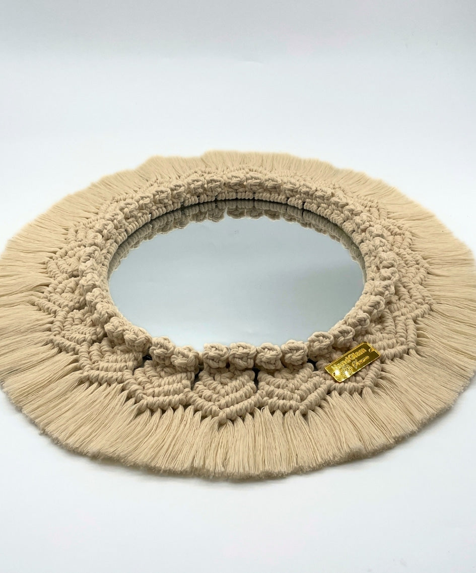 Miroir en crochet