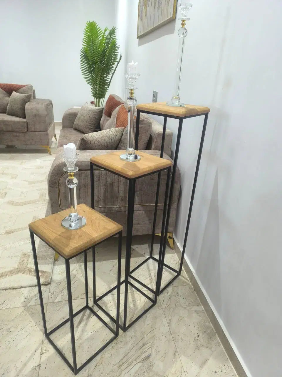 Ensemble de trois éléments décoratifs pour entrée et salon en acier et bois fraké