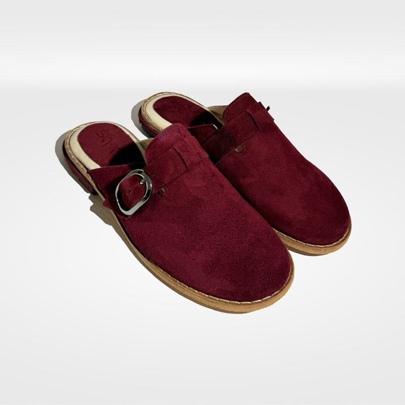 Babouche burgundy en daim upcyclé : élégance et confort irrésistibles