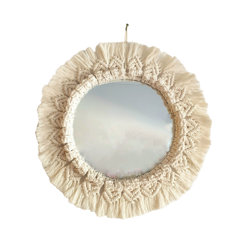 Miroir circulaire décoré en macramé blanc cassé