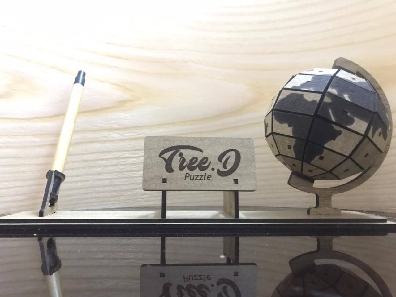 Wooden Globe Desk Pen Holder 