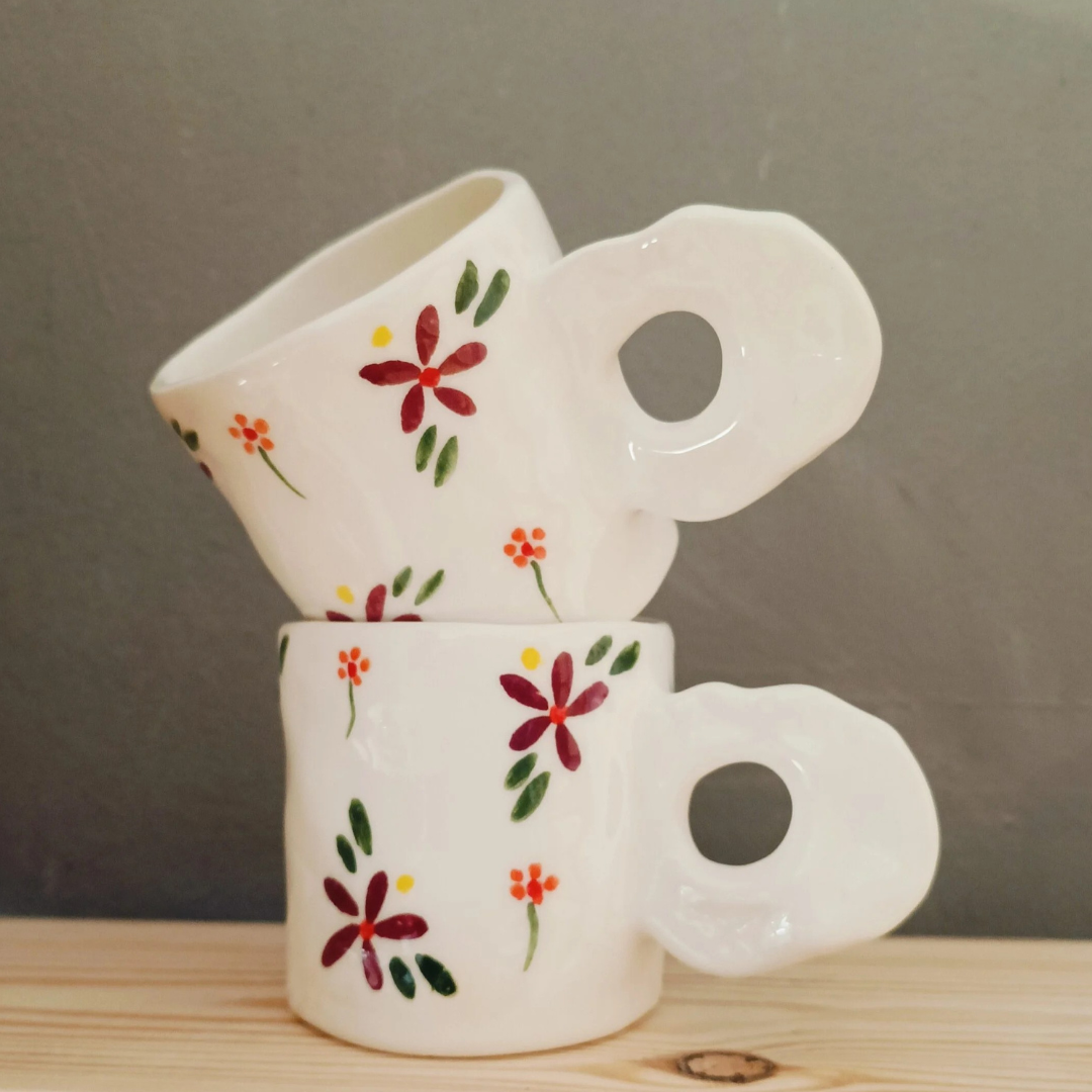 Tasse céramique design floral - Fait à la main (8 x 9 cm)