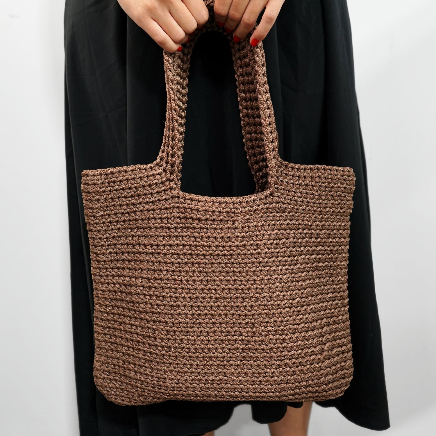 Sac crochet marron : Élégance et style irrésistibles à portée de main