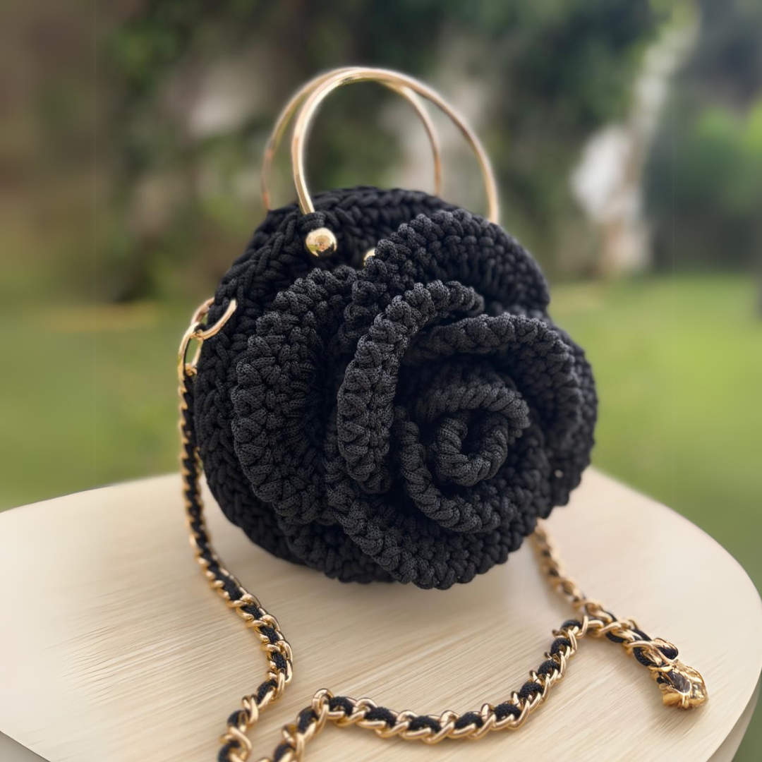 Sac fleur noir en crochet- fait main