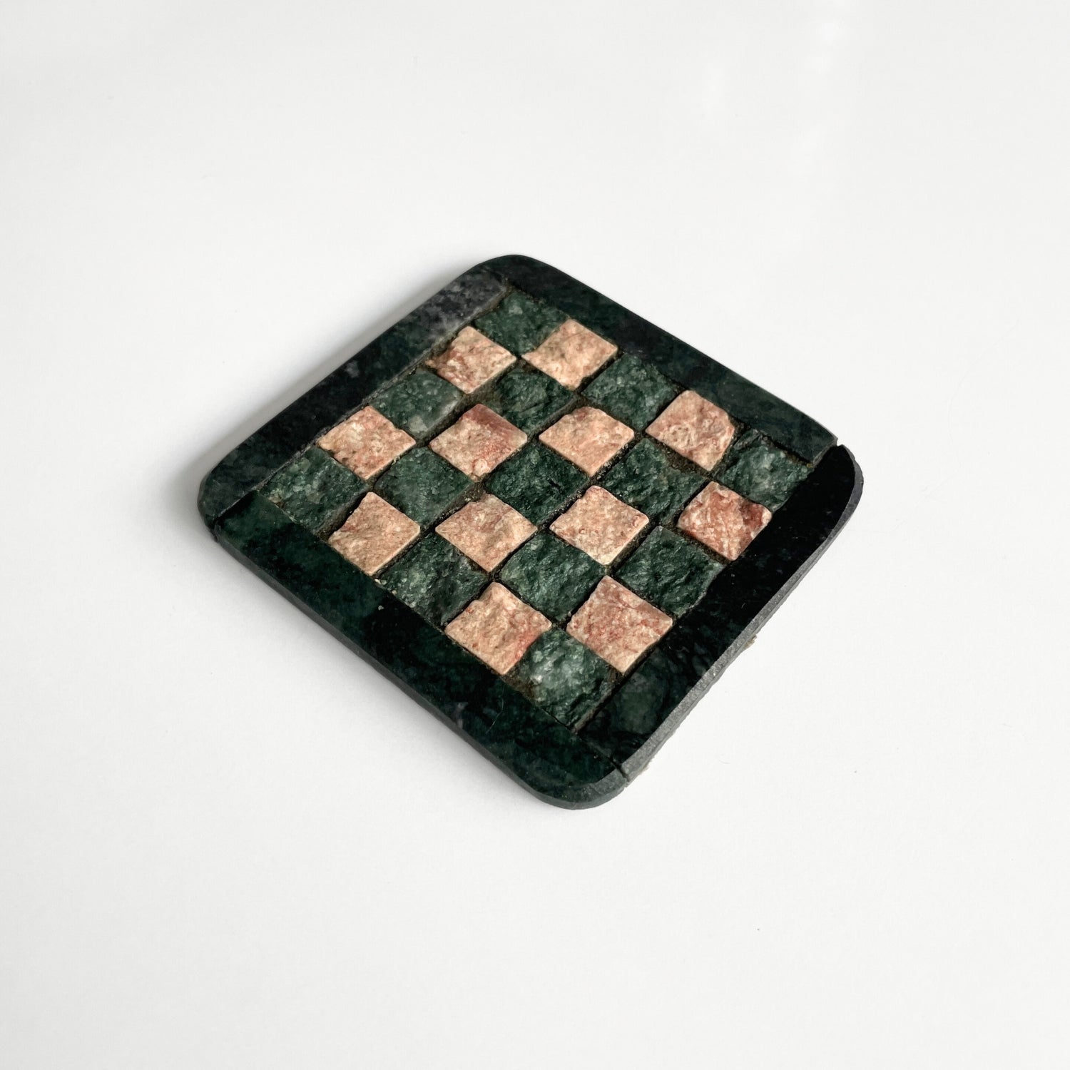 Sous-verre en marbre et mosaïque