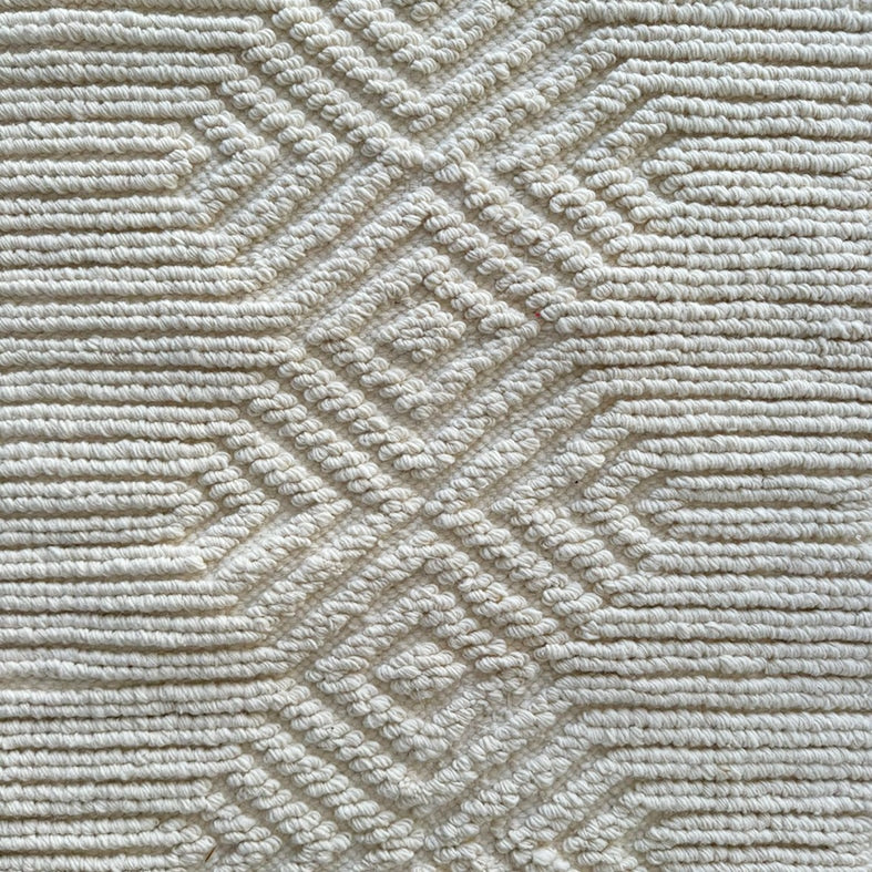 Tapis en laine géométrique bouclette GEOM – Personnalisable en Coton ou Laine