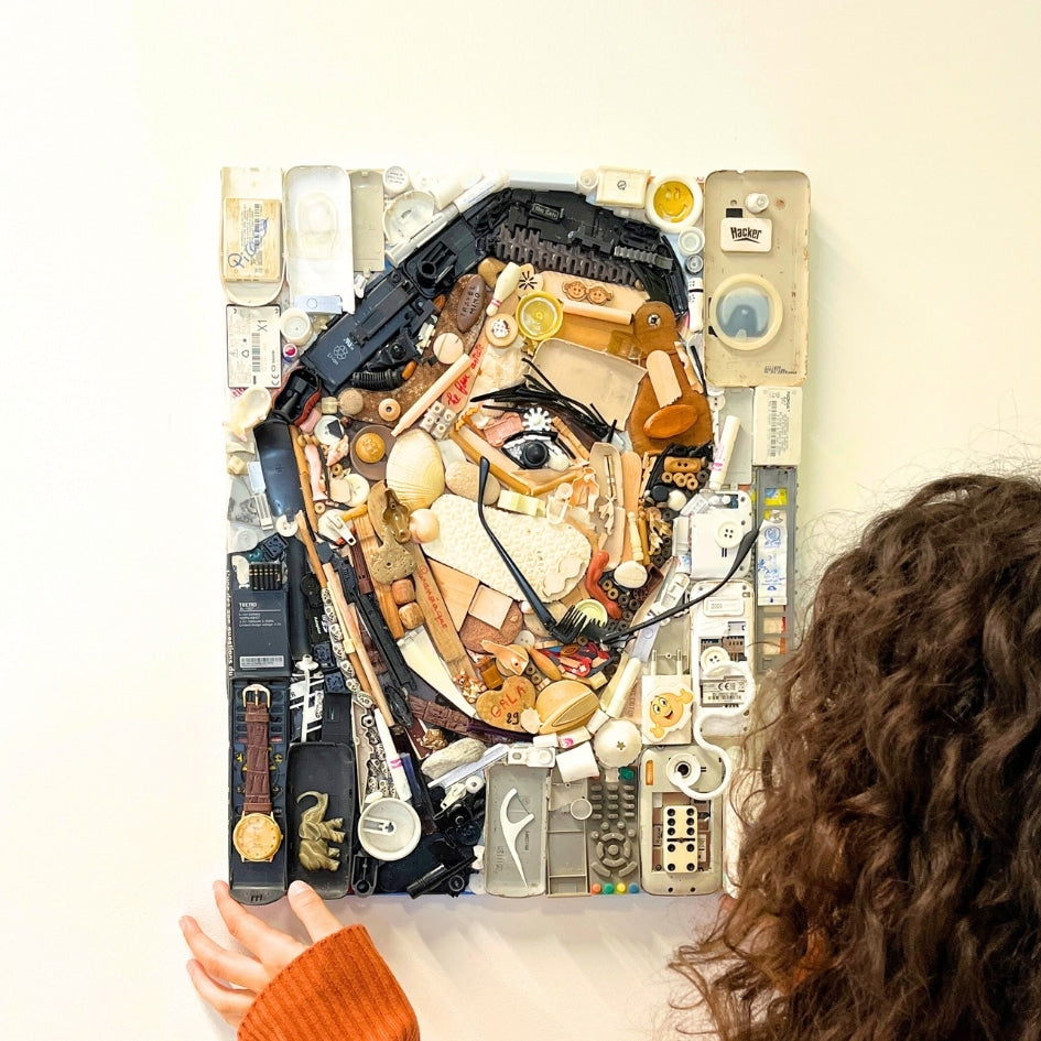 Portrait de Salvador Dalí en Objets Recyclés
